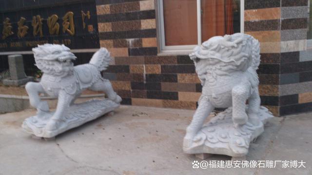 置详解：最佳摆放点与注意事项尊龙凯时APP石雕麒麟安放位(图1)